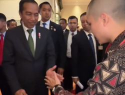 Presiden Jokowi dan Cellos Selebrasi ‘Siu’ ala Ronaldo, Paspampres Melotot
